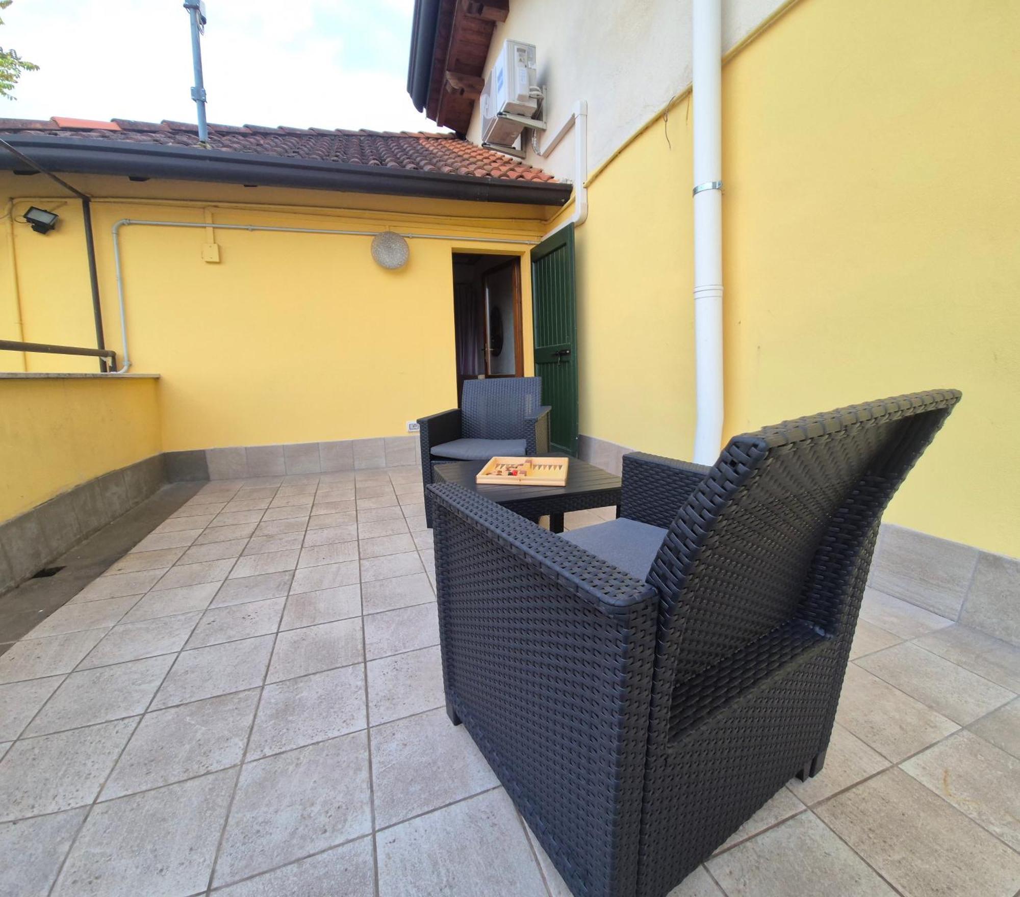 Casa Vacanza & Suite Joy Пескьера-дель-Гарда Экстерьер фото